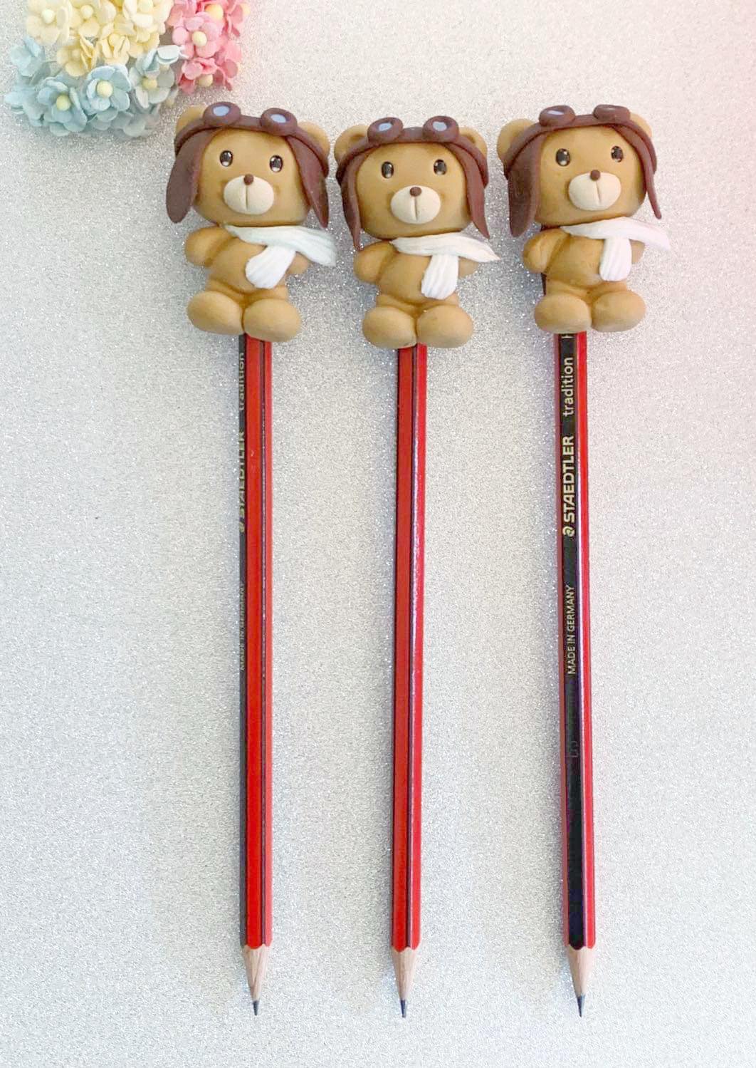 INTERCHANGEABLE PENCILS