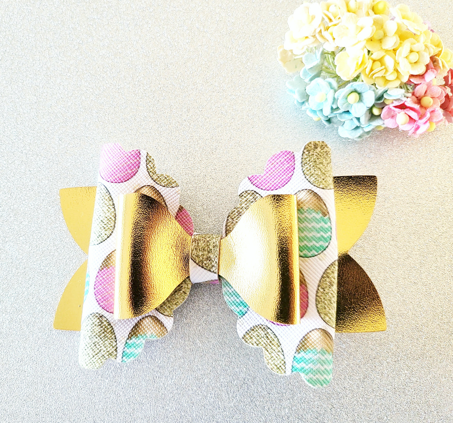 METALLIC EASTER BOW