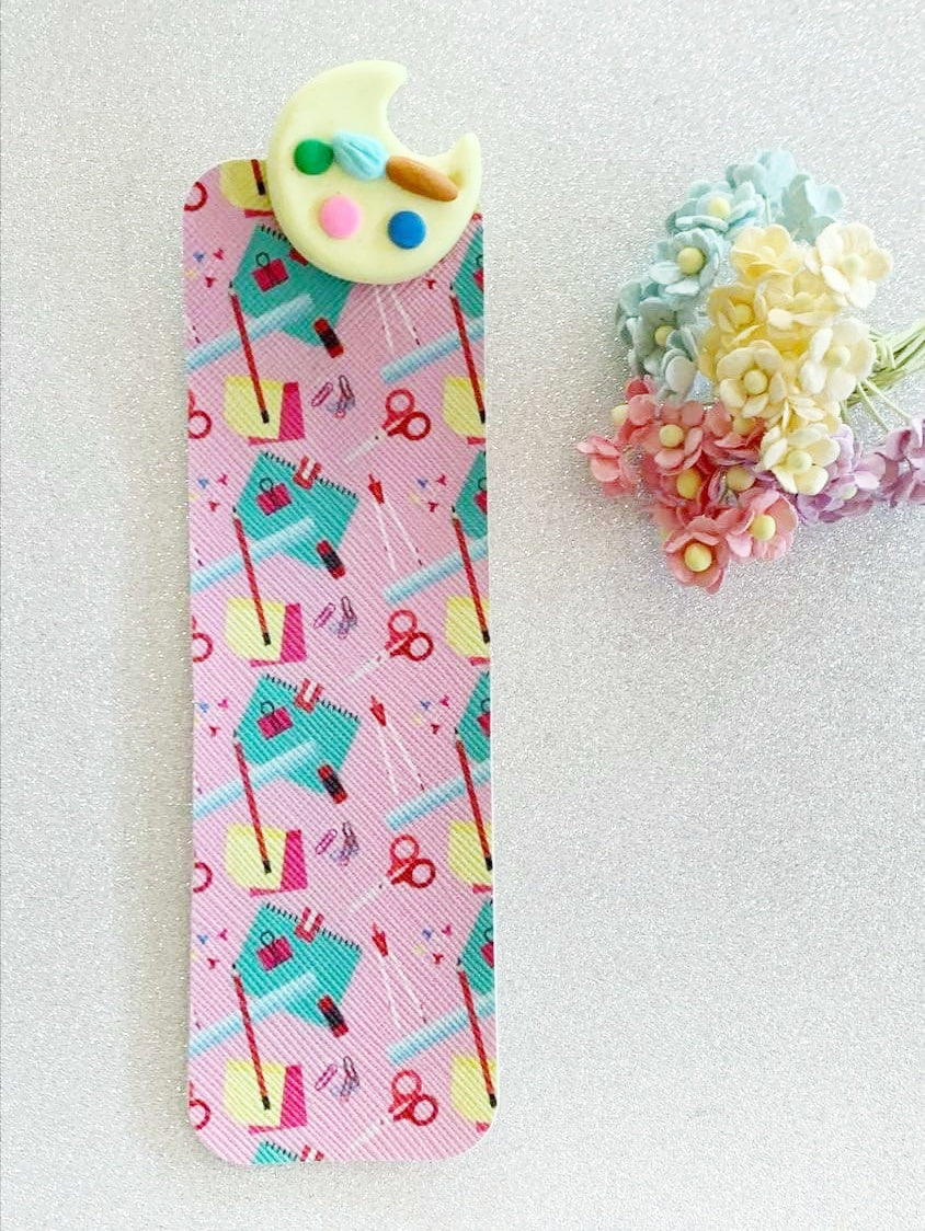 PAINT EASEL BOOKMARK