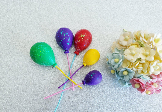 SET OF 5 SHIMMER BALLOONS